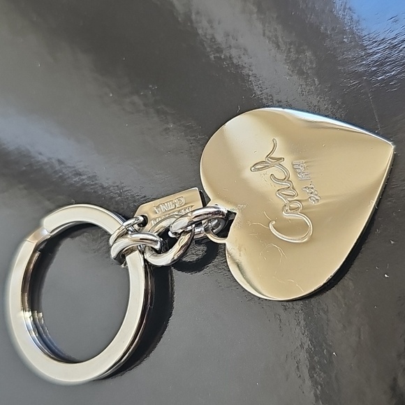 Coach NWOT Legacy Multicolor Striped Heart Keychain Bag Charm - Picture 4 of 5